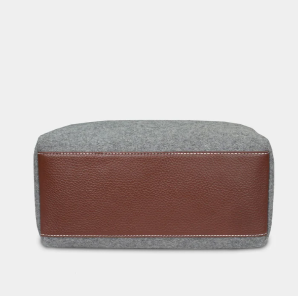 Wool Dopp Kit in Grey with Vault Tiger Patch